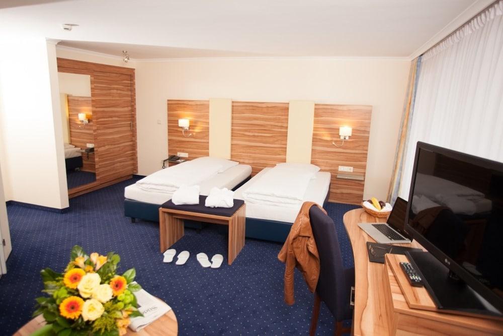 Hotel Vitalis By Amedia 4*