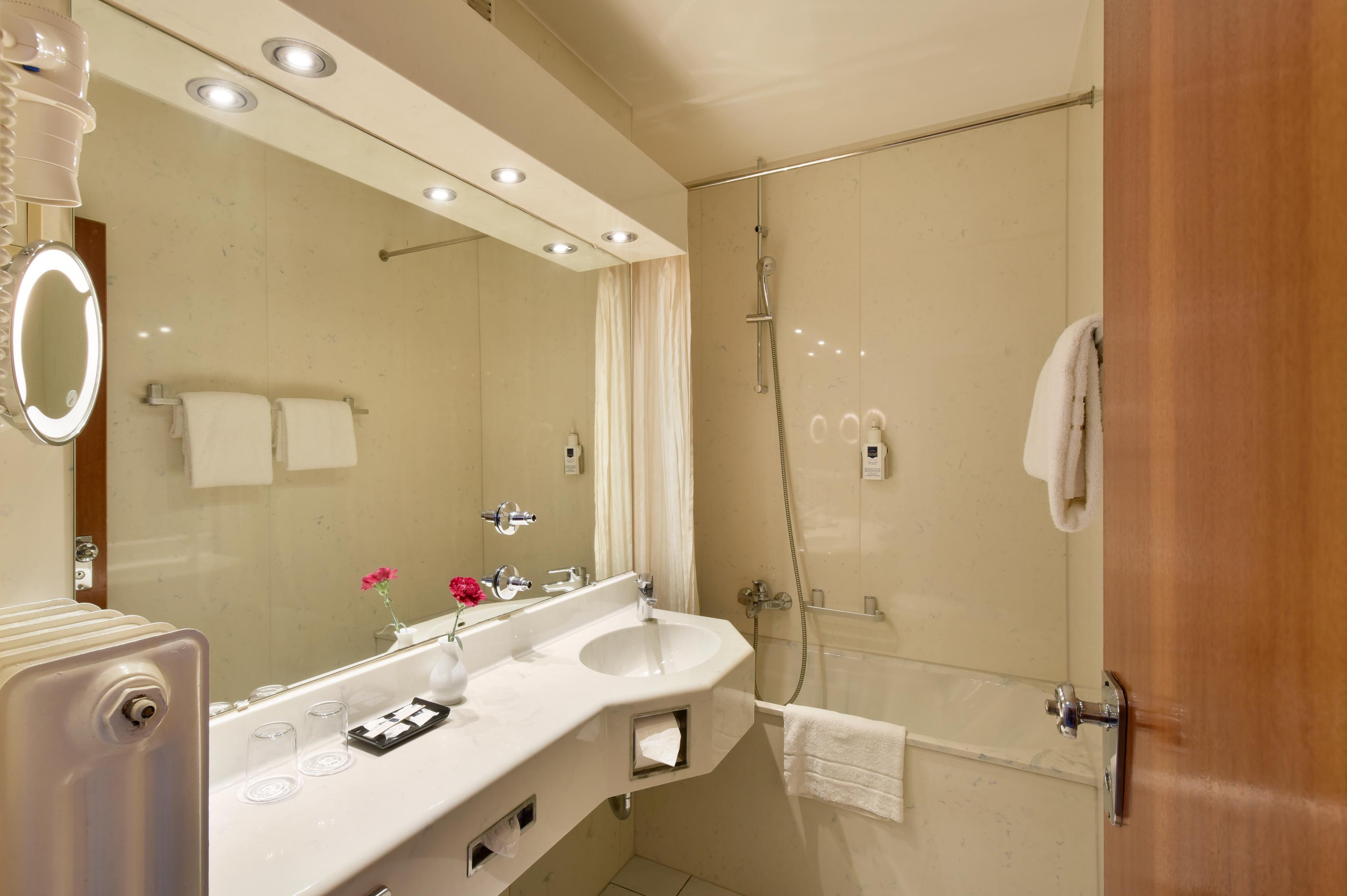 Vitalis By Amedia Hotel 4*